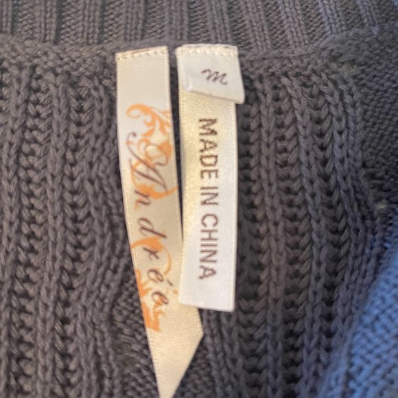 Andree sweater west, button-up, cropped, size M - Picture 3 of 3